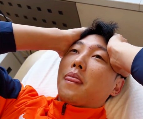  赛场拼命却换来无缘国足？论职业球员伤病管理的困局 体育新闻