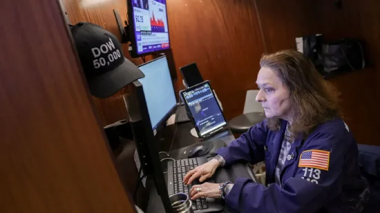 局势动荡时代:如何在市场回调中寻找稳健立足点 情感心理