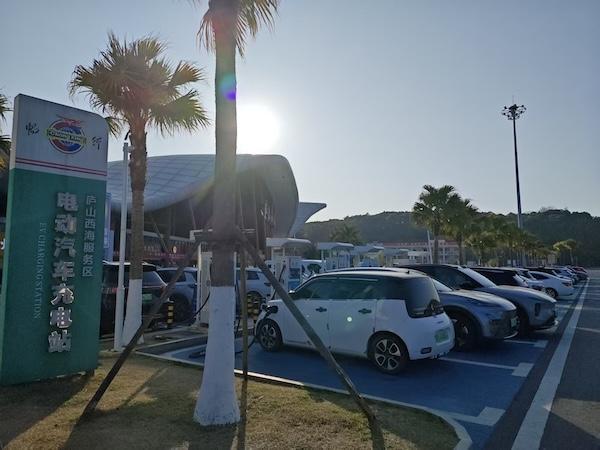  沉默的基建奇迹：揭秘乡村充电网背后的逻辑 IT技术