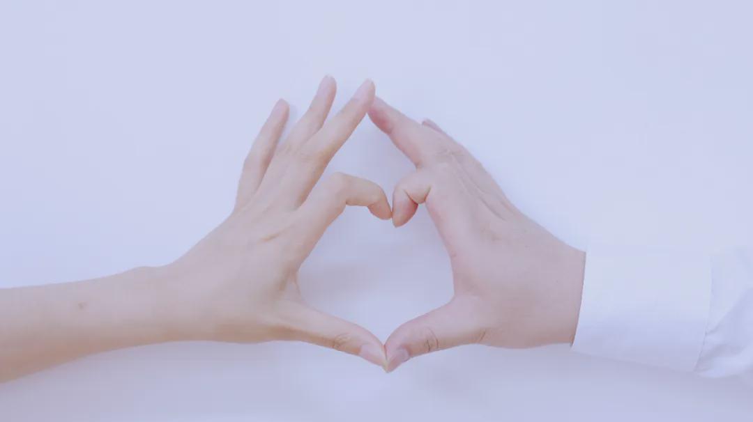 更年期女性指南:应对私处干涩与维持亲密关系的实操方案 健康养生