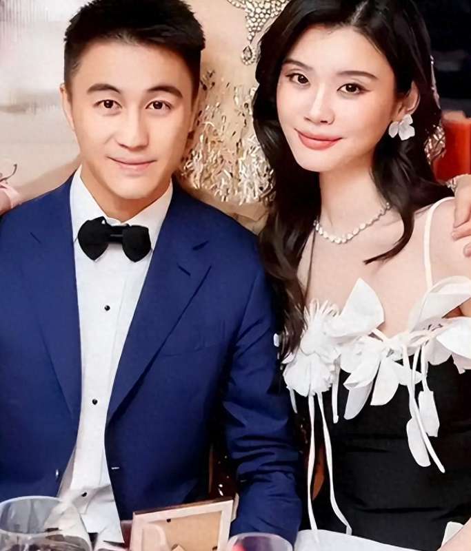 【独家揭秘】豪门围城内的真相：当爱情遇上家族利益，何猷君奚梦瑶婚姻危局深度追踪