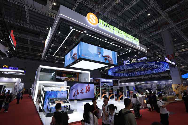  锂价狂飙重构产业格局：磷酸铁锂涨价潮背后的成本逻辑与博弈 股票财经