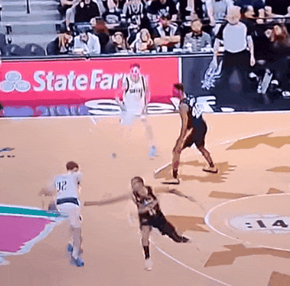 文班vs弗拉格:天赋压制与努力反制的技术博弈 体育新闻