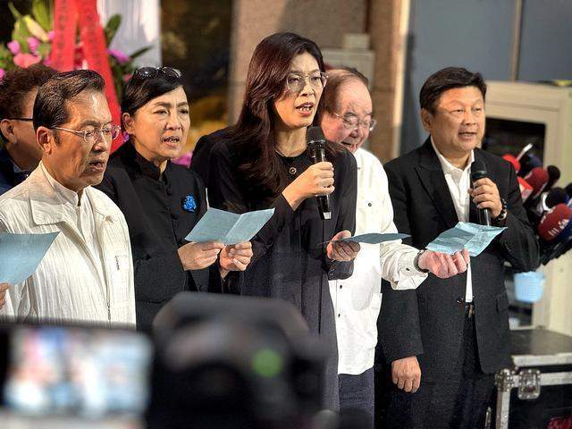  国共互动新篇章：郑丽文访陆背后的政治博弈与战略意涵 新闻