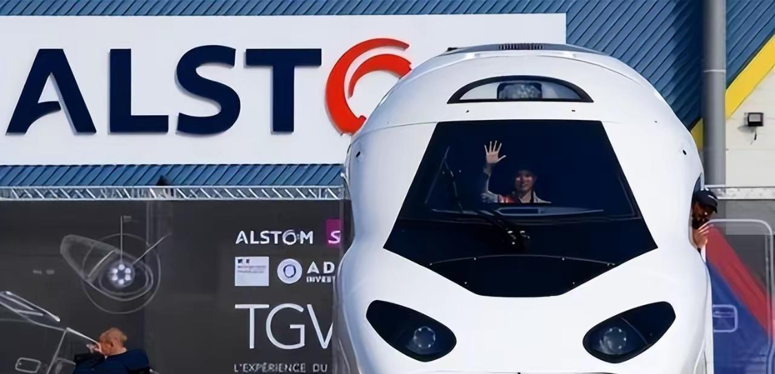  【技术深挖】俄罗斯2.3万亿高铁大单背后的自主突围：锡纳拉集团如何啃下硬骨头 新闻