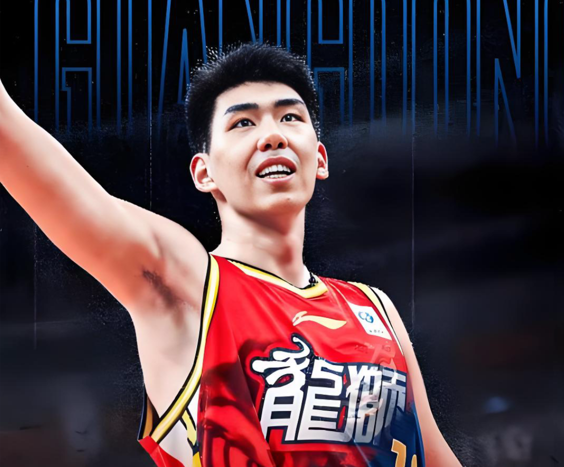  【技术深度】2米26身高背后的战术价值：徐昕如何用21+11+4重新定义CBA中锋标准 体育新闻